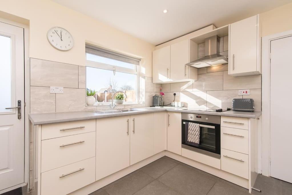 City Home From Home - Peaceful, Cosy & Modern 2Bed House Nottingham Eksteriør bilde